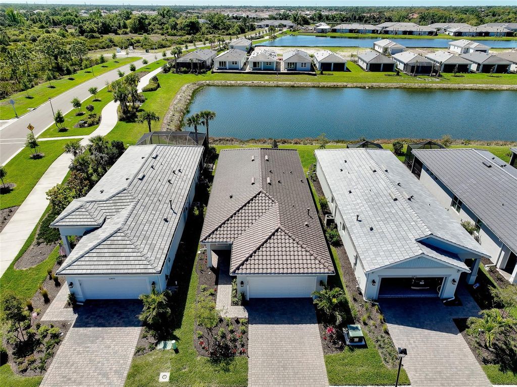 Photo of 10495 Abaco Falls Drive, Englewood, FL 34223 (MLS # N6143580)