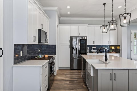 Tiny photo for 10725 Dark Water Court, Minneola, FL 34715 (MLS # G5117489)