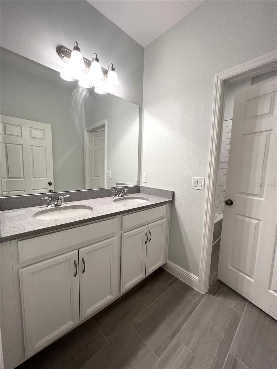 ARDMORE RESERVE PH VI A - Residential Lease