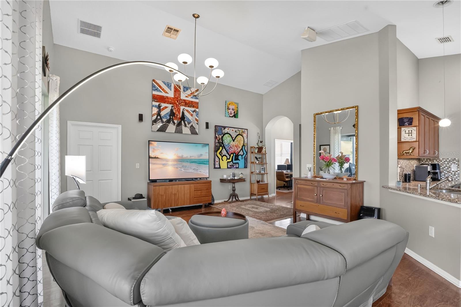 SUMMIT GREENS - Residential