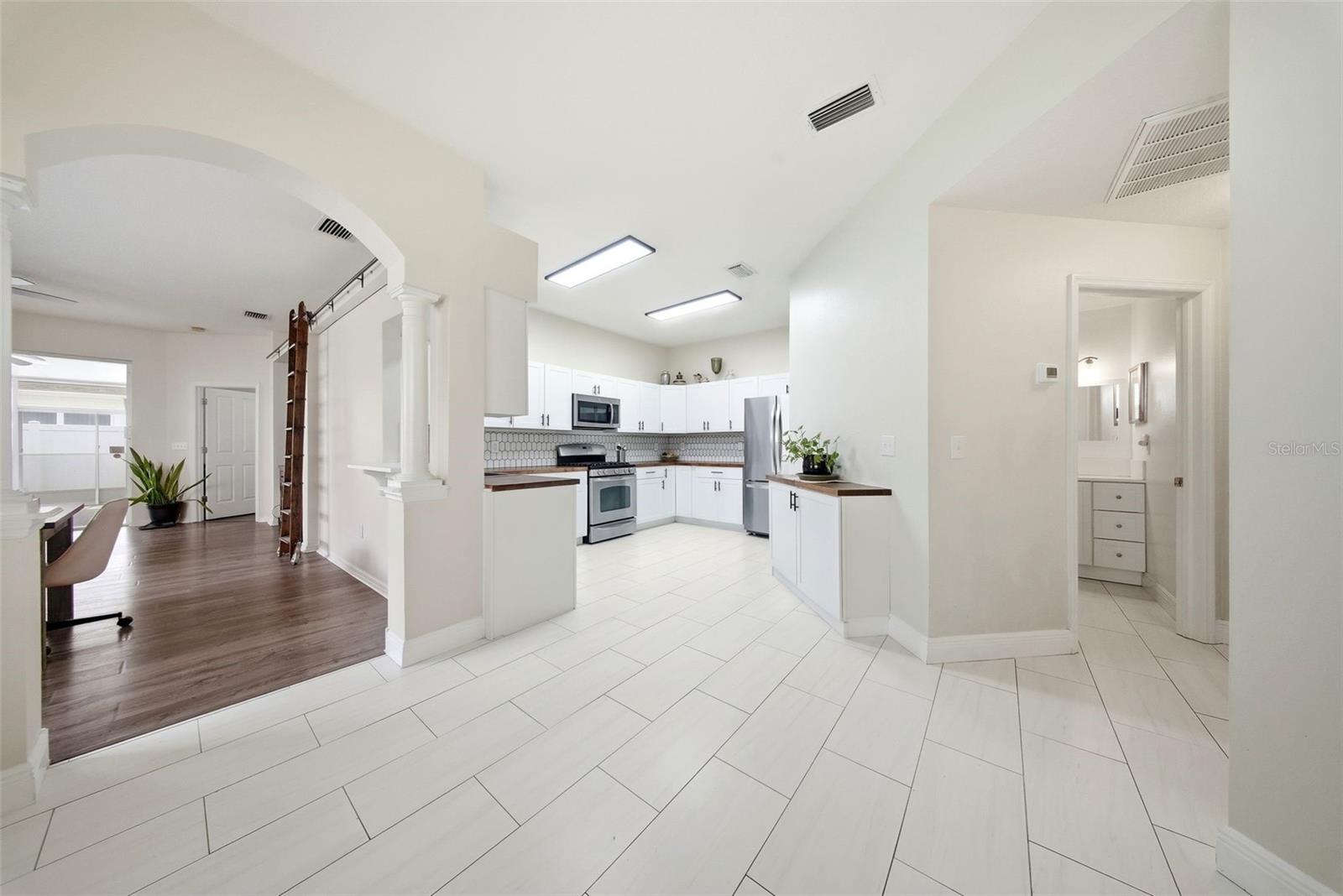 MEADOW POINTE PRCL 12 - Residential
