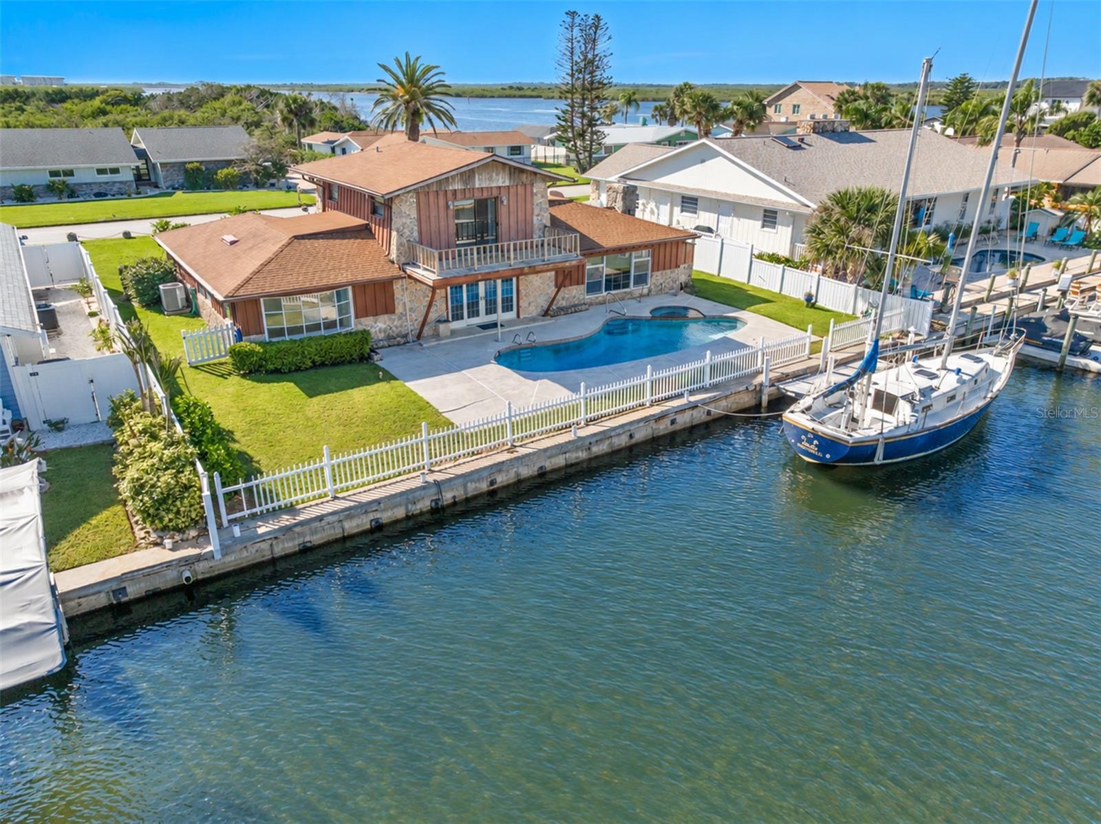 128 ANCHOR DRIVE
