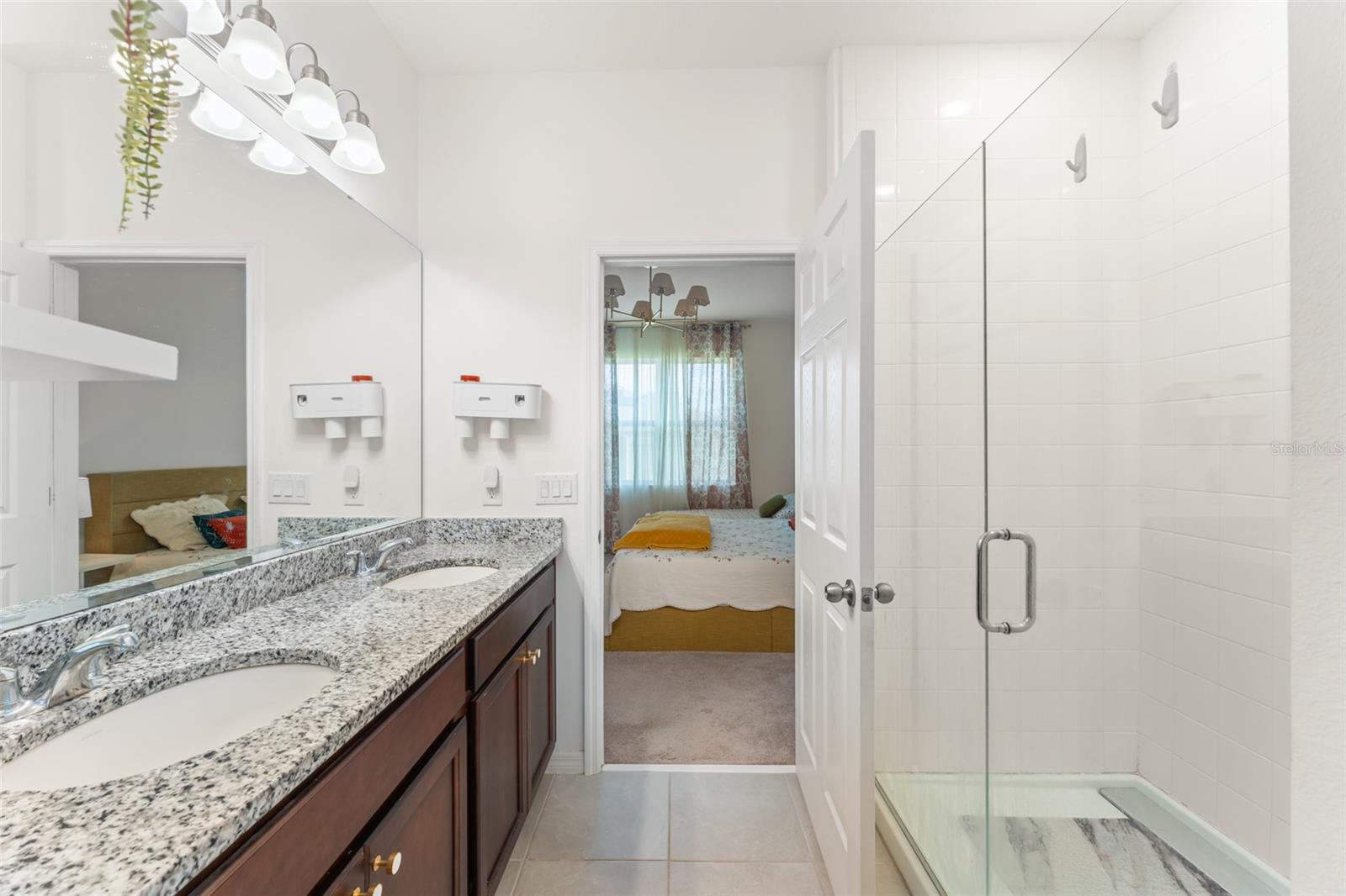 CELERY OAKS SUB - Residential