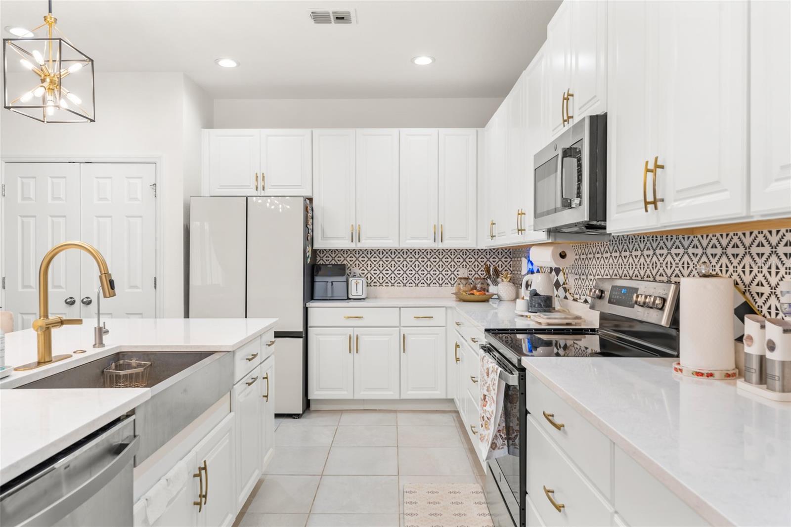 CELERY OAKS SUB - Residential