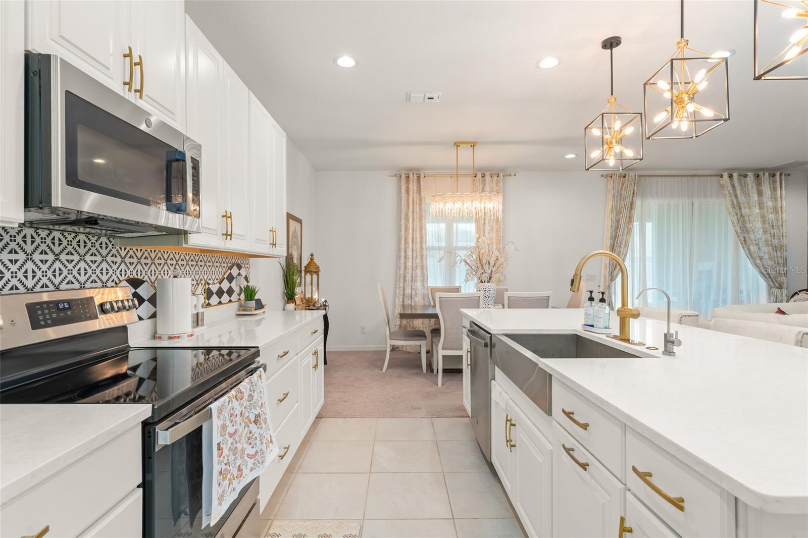 CELERY OAKS SUB - Residential