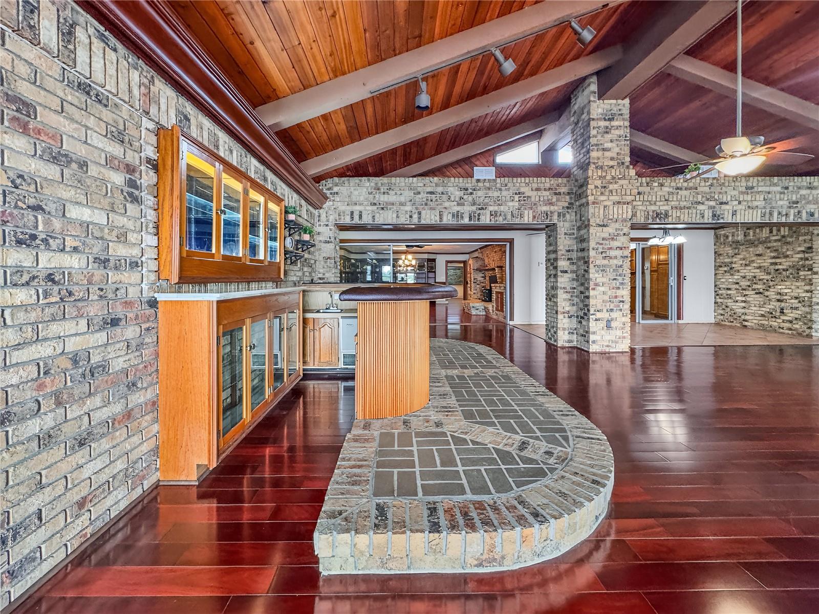 LAKE ELSIE - Residential