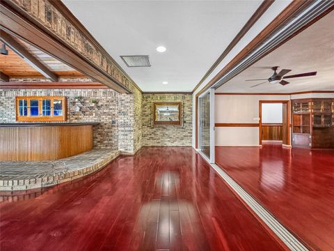 Tiny photo for 1910 College Park Drive, Tavares, FL 32778 (MLS # G5103980)