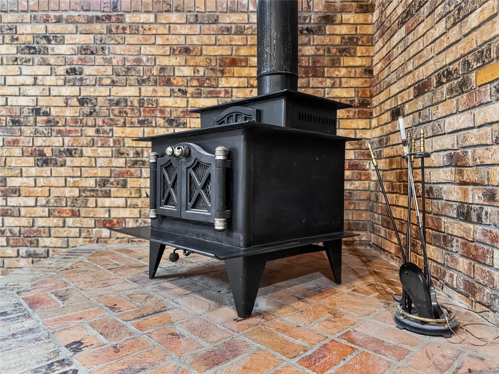 LAKE ELSIE - Residential