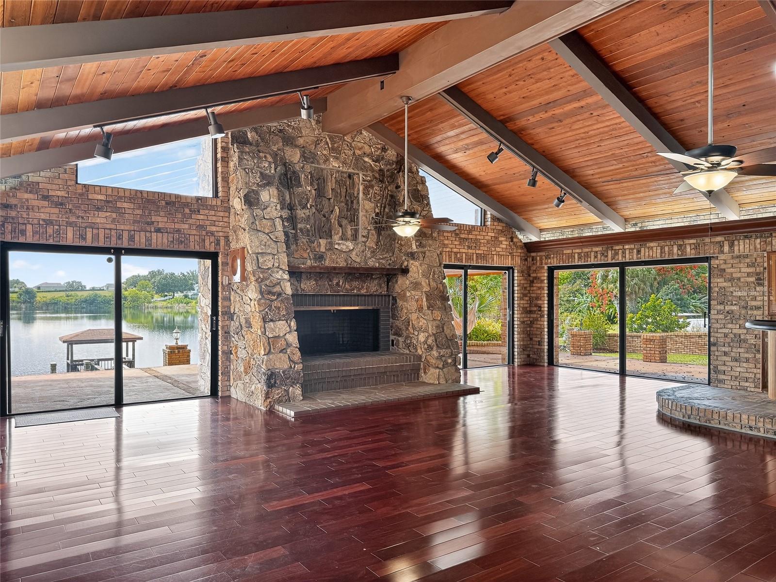 LAKE ELSIE - Residential