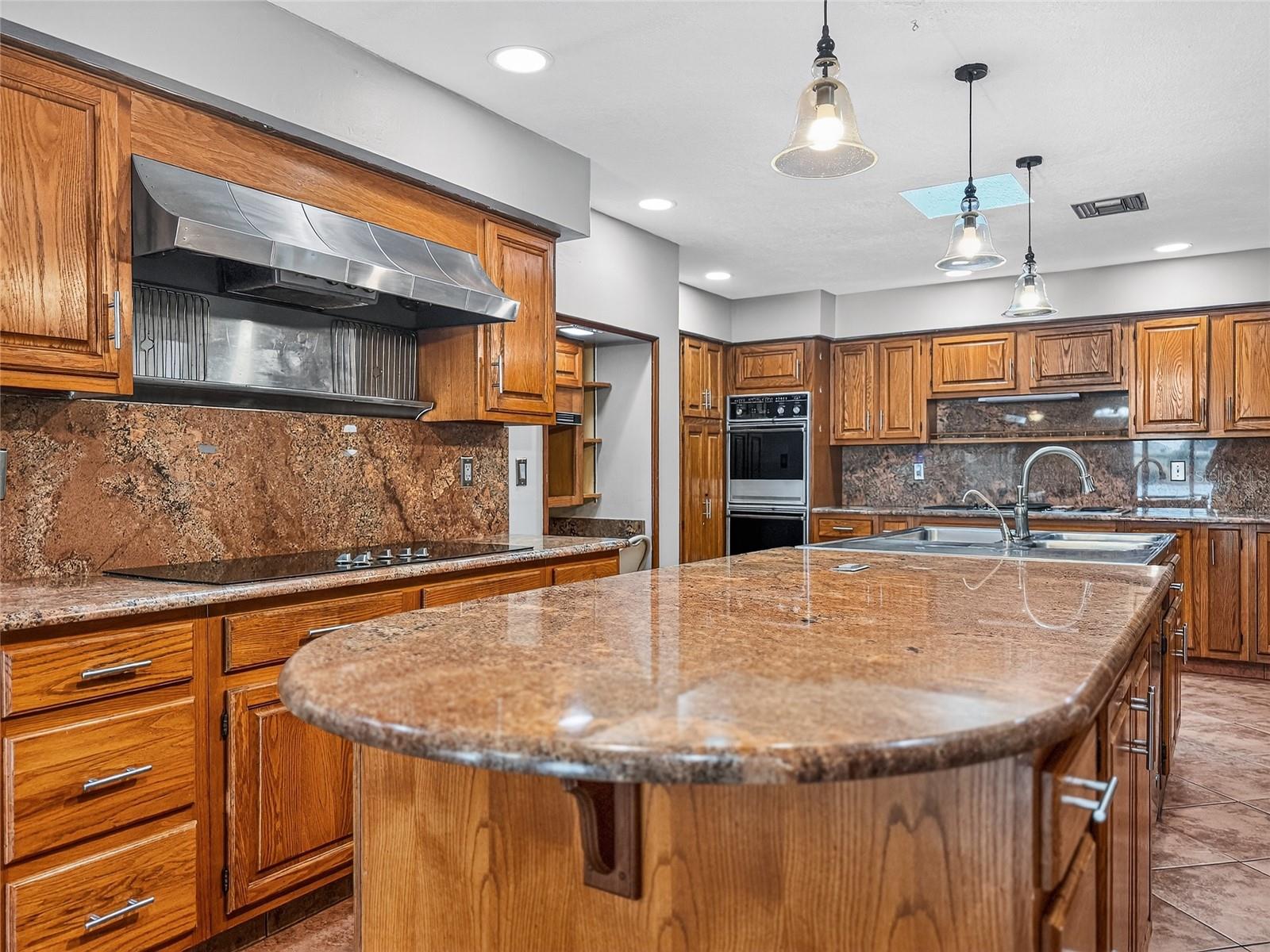 LAKE ELSIE - Residential