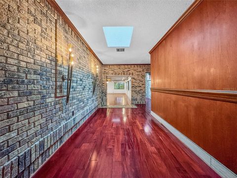 Tiny photo for 1910 College Park Drive, Tavares, FL 32778 (MLS # G5103980)