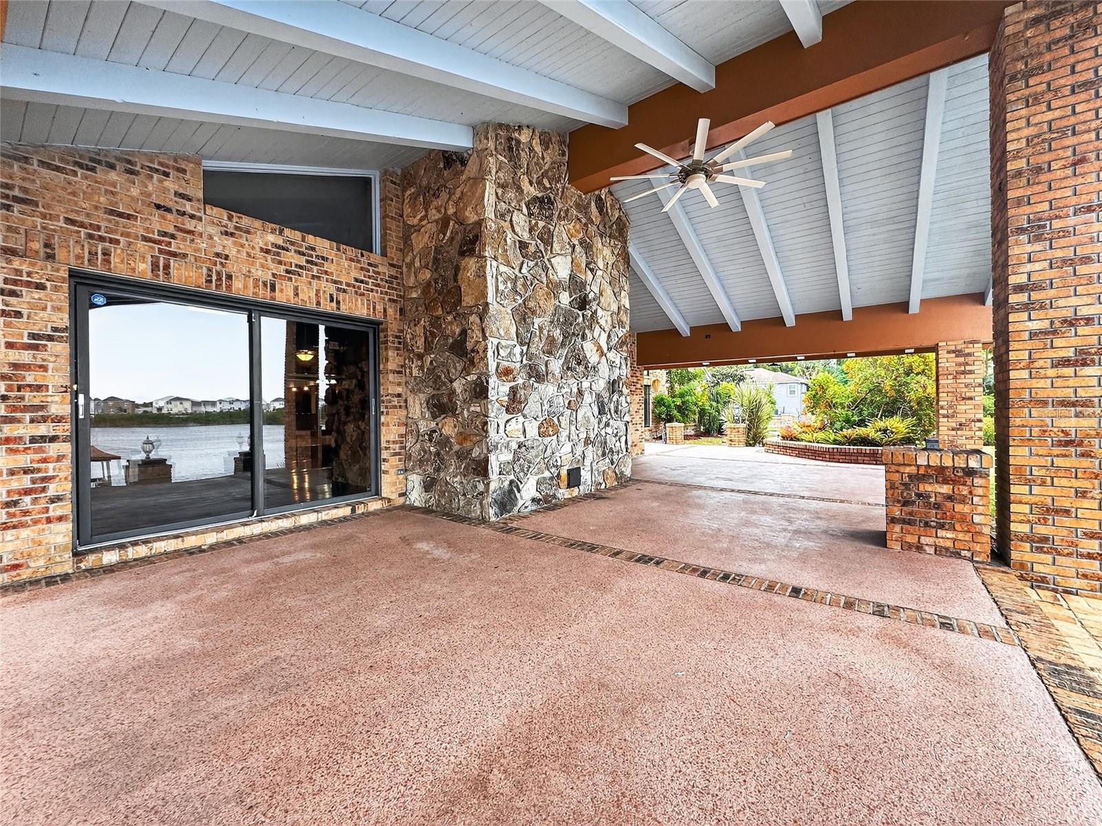 LAKE ELSIE - Residential