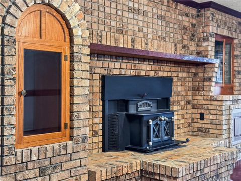 Tiny photo for 1910 College Park Drive, Tavares, FL 32778 (MLS # G5103980)