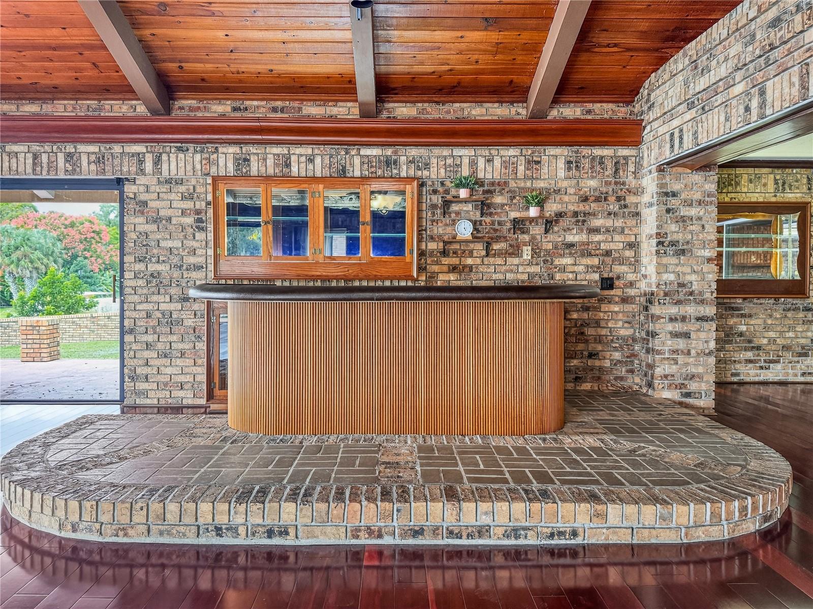 LAKE ELSIE - Residential