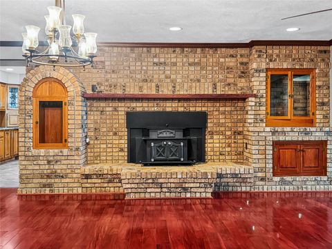 Tiny photo for 1910 College Park Drive, Tavares, FL 32778 (MLS # G5103980)