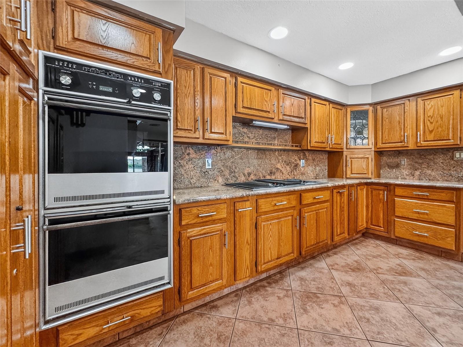 LAKE ELSIE - Residential