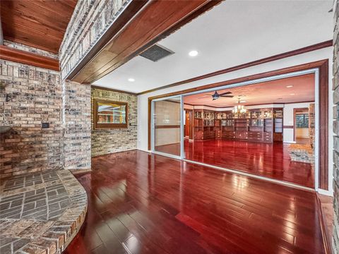 Tiny photo for 1910 College Park Drive, Tavares, FL 32778 (MLS # G5103980)