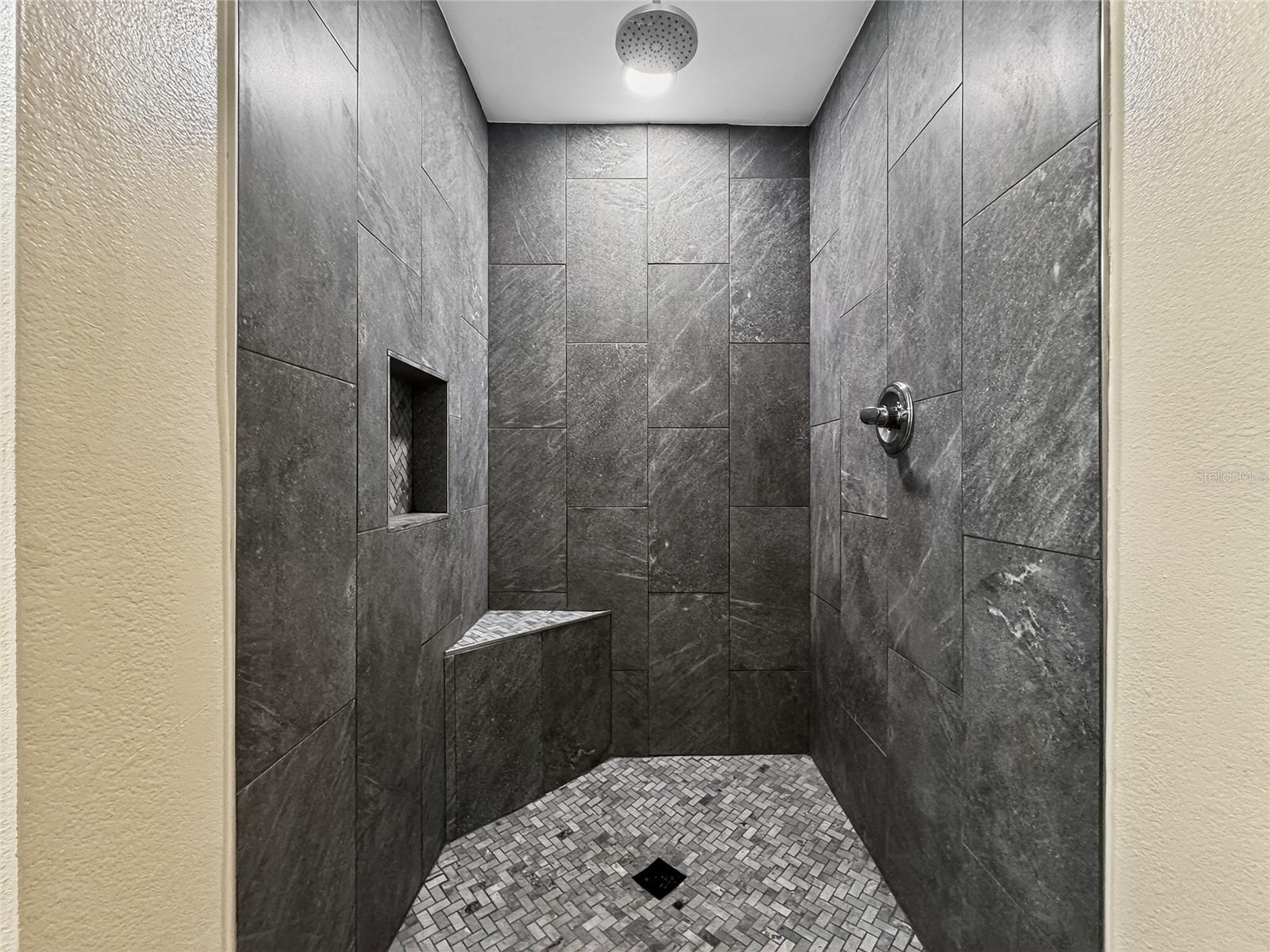 LAKE ELSIE - Residential