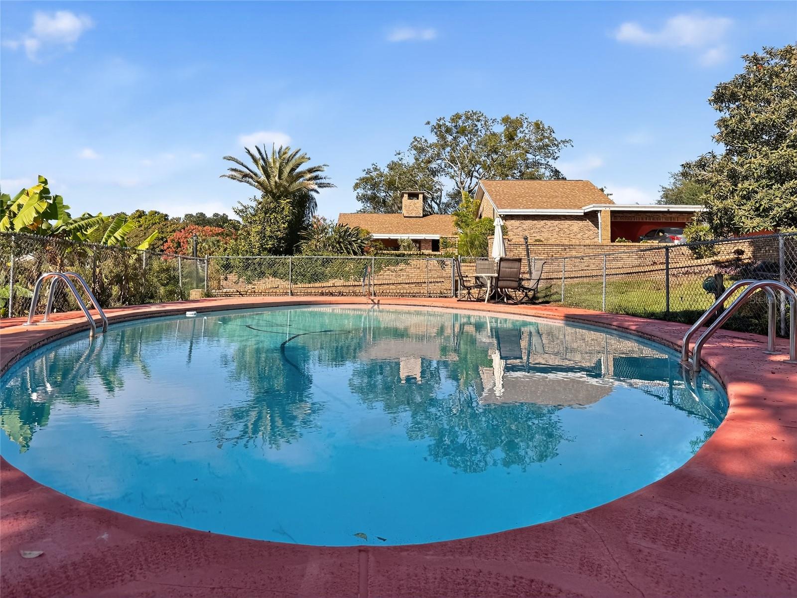 LAKE ELSIE - Residential