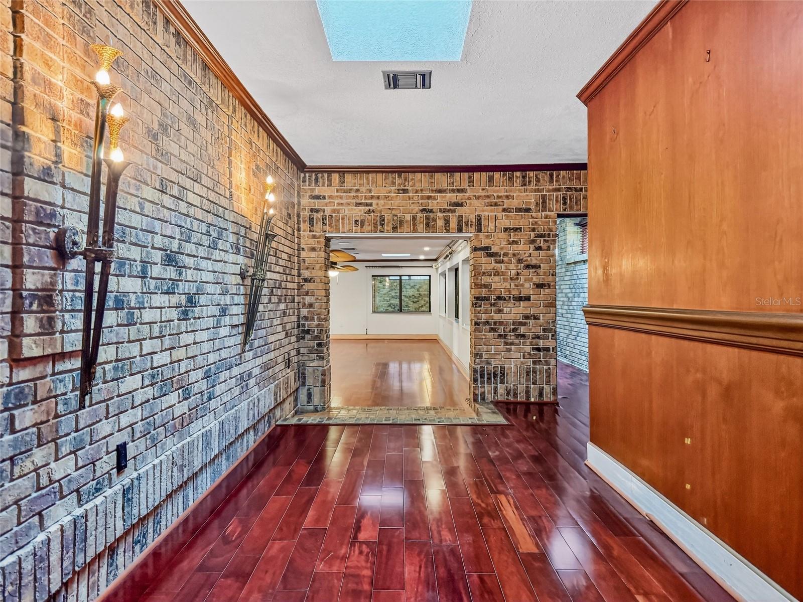 LAKE ELSIE - Residential