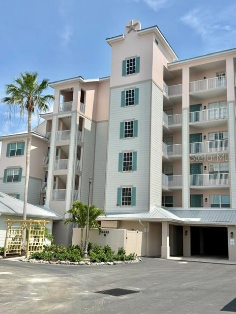 BOCA VISTA HARBOR BLDG D - Residential