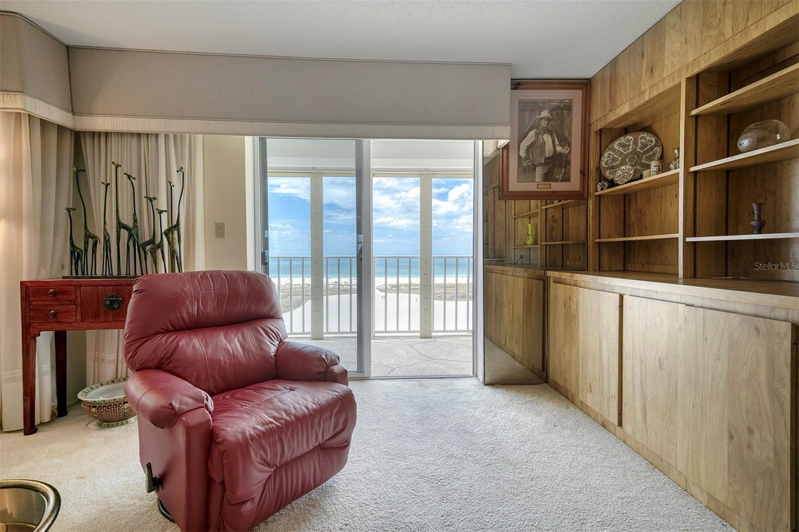 TREASURE SANDS CONDO - Residential