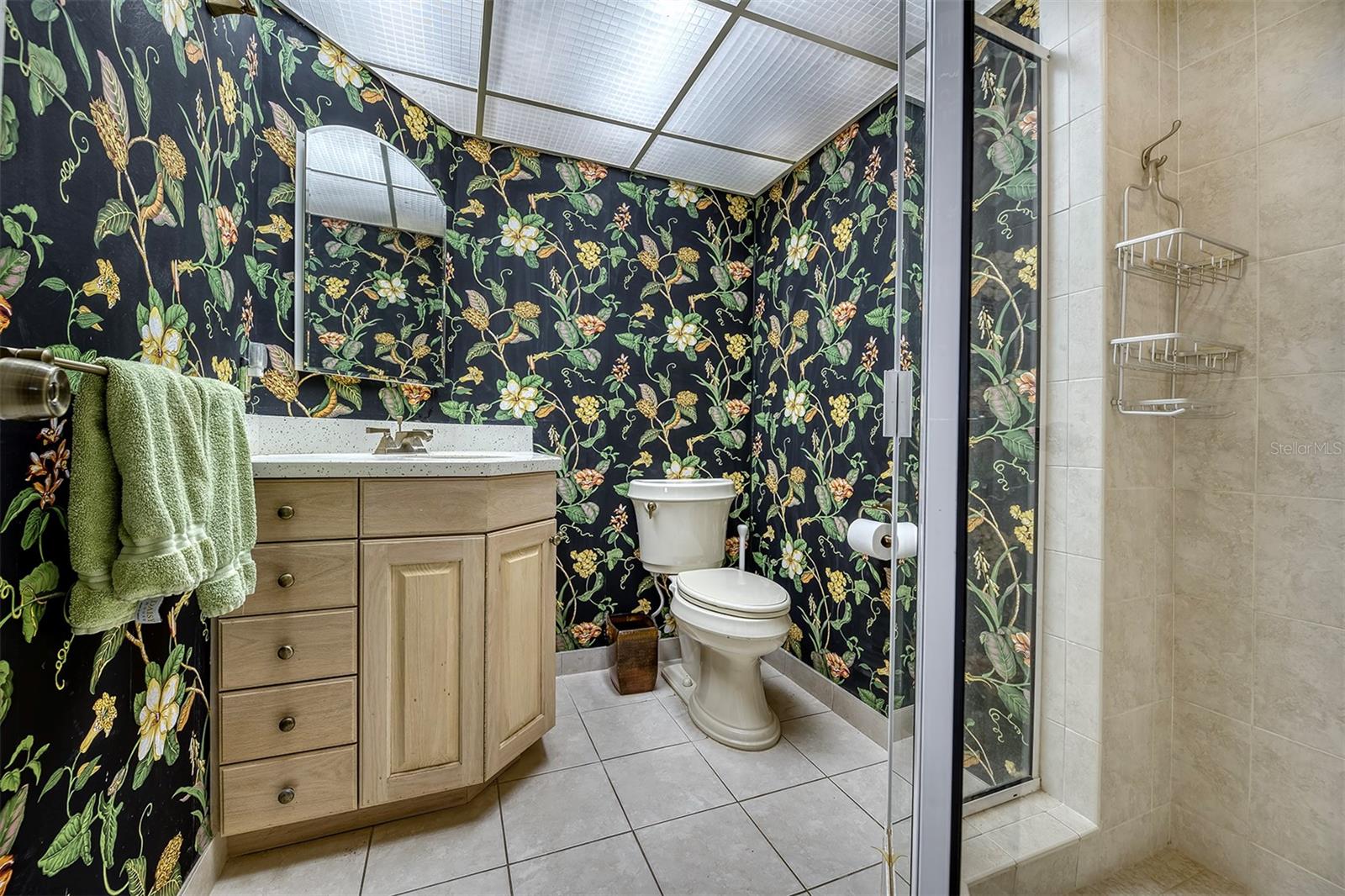 TREASURE SANDS CONDO - Residential