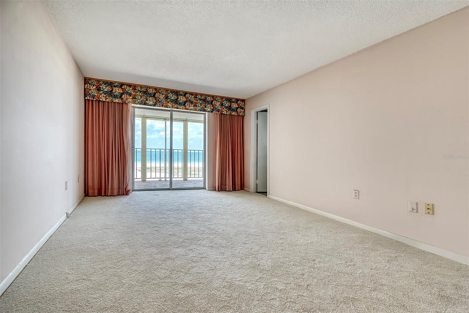 TREASURE SANDS CONDO - Residential