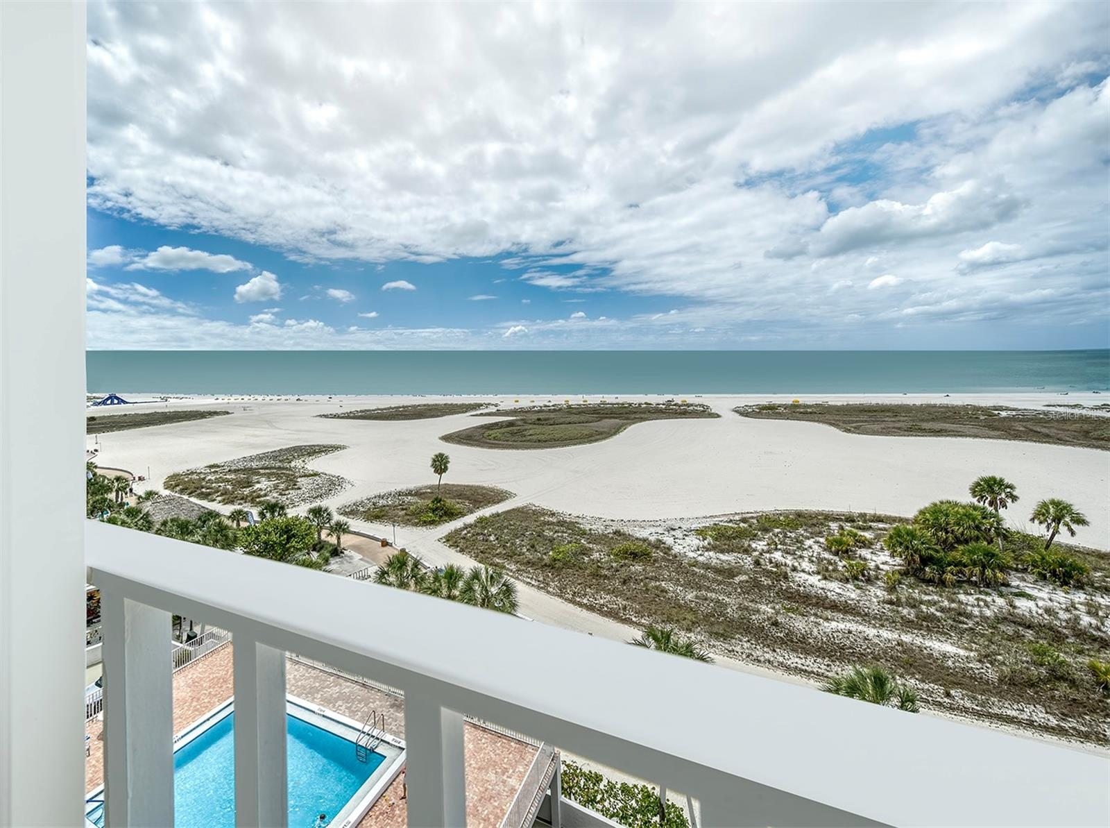 TREASURE SANDS CONDO - Residential