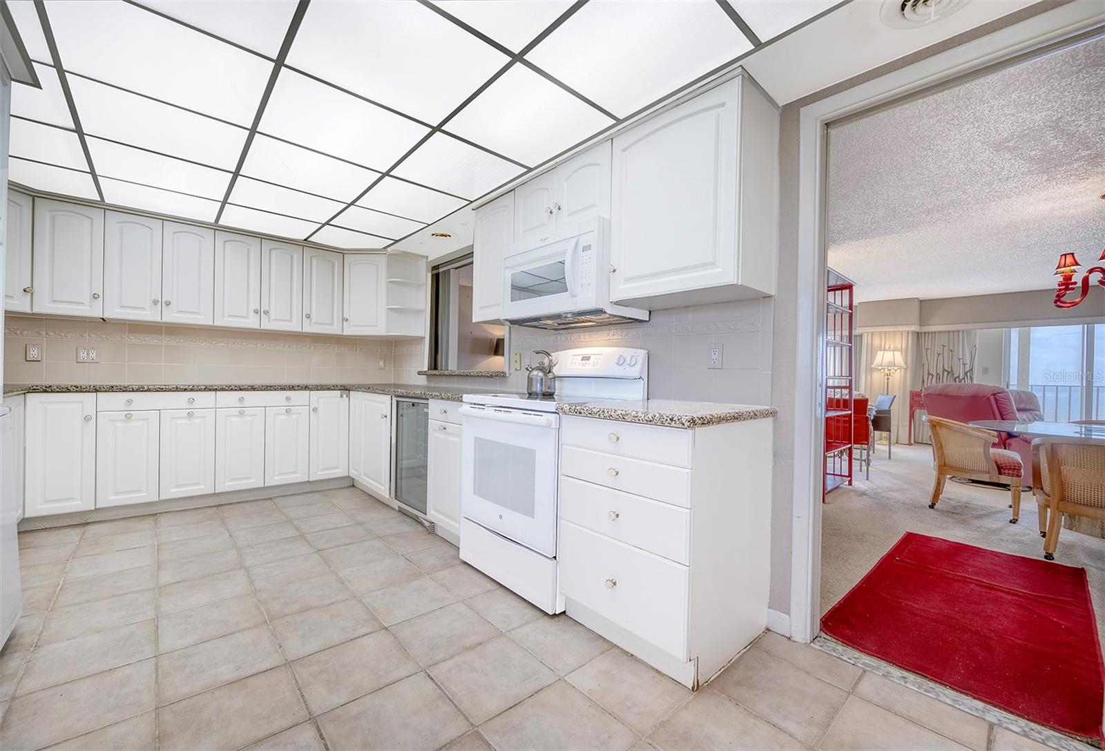 TREASURE SANDS CONDO - Residential