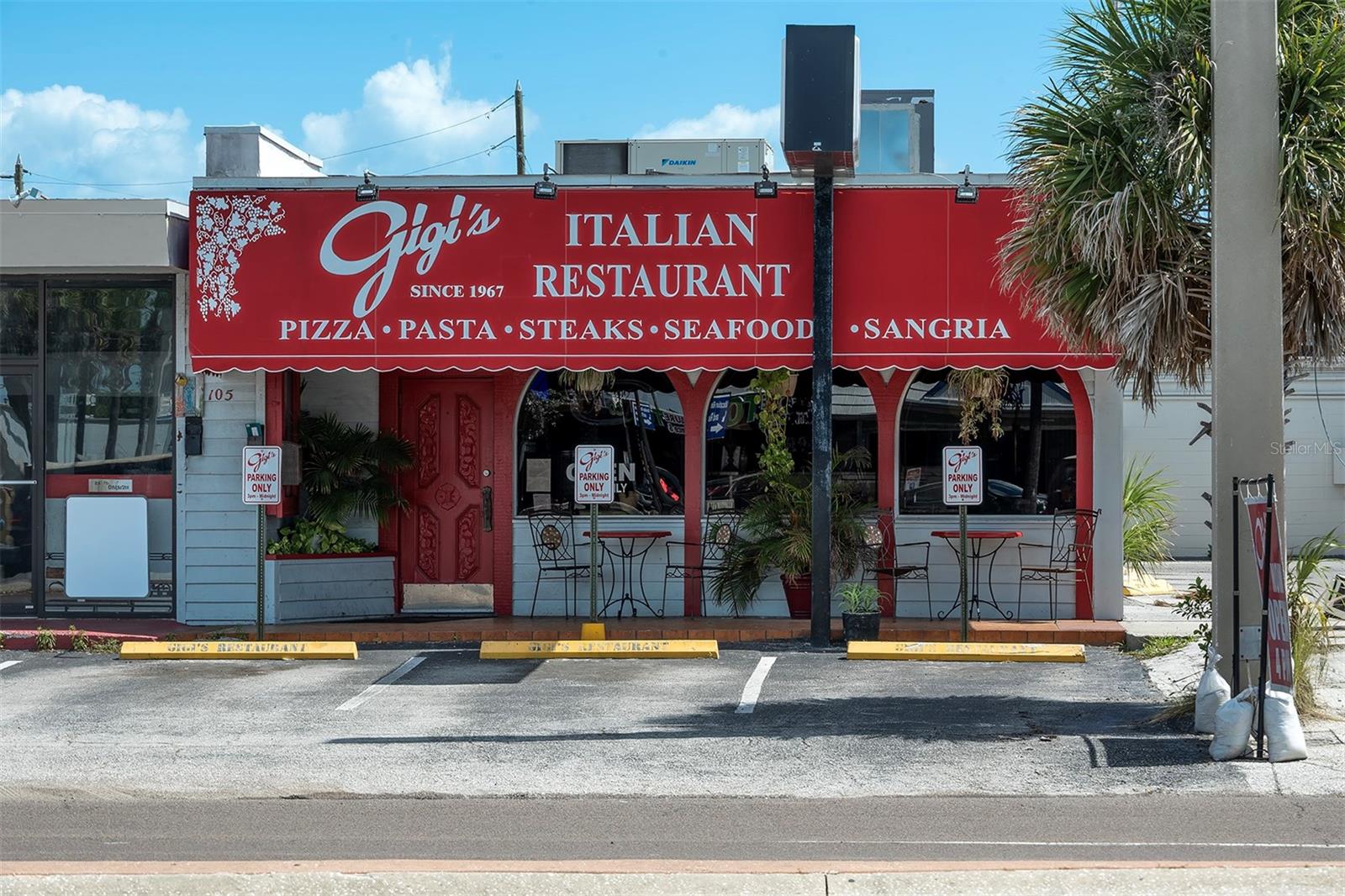 TREASURE SANDS CONDO - Residential