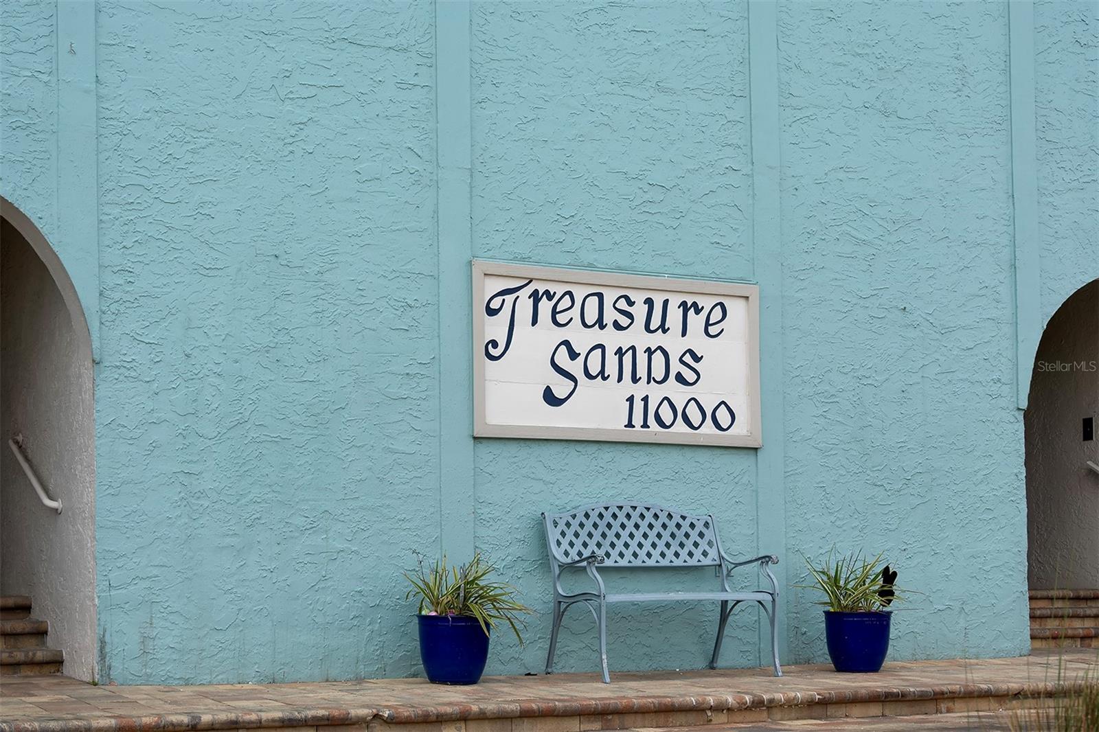 TREASURE SANDS CONDO - Residential