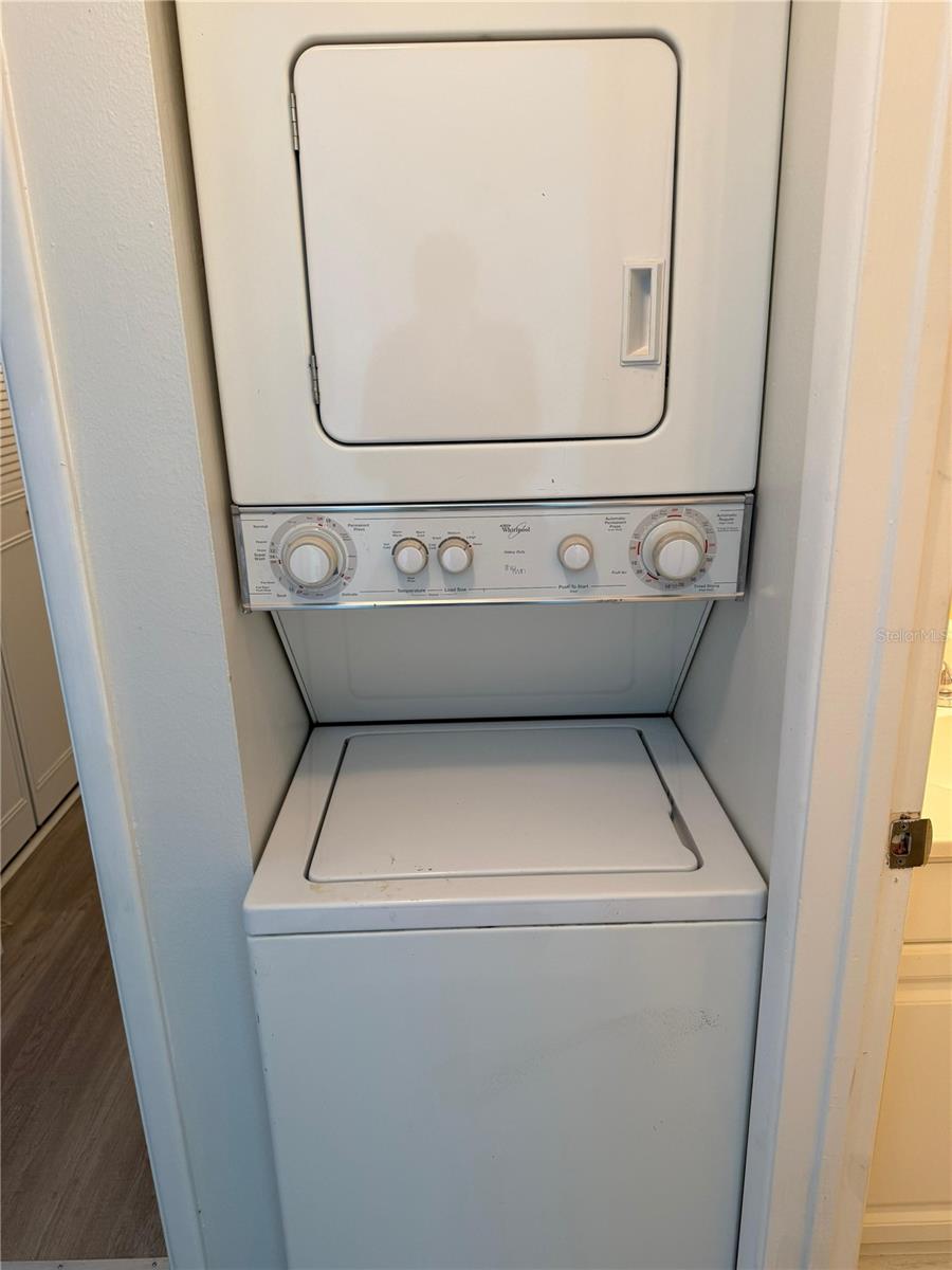 CHATEAU BELLEAIR CONDO - Residential