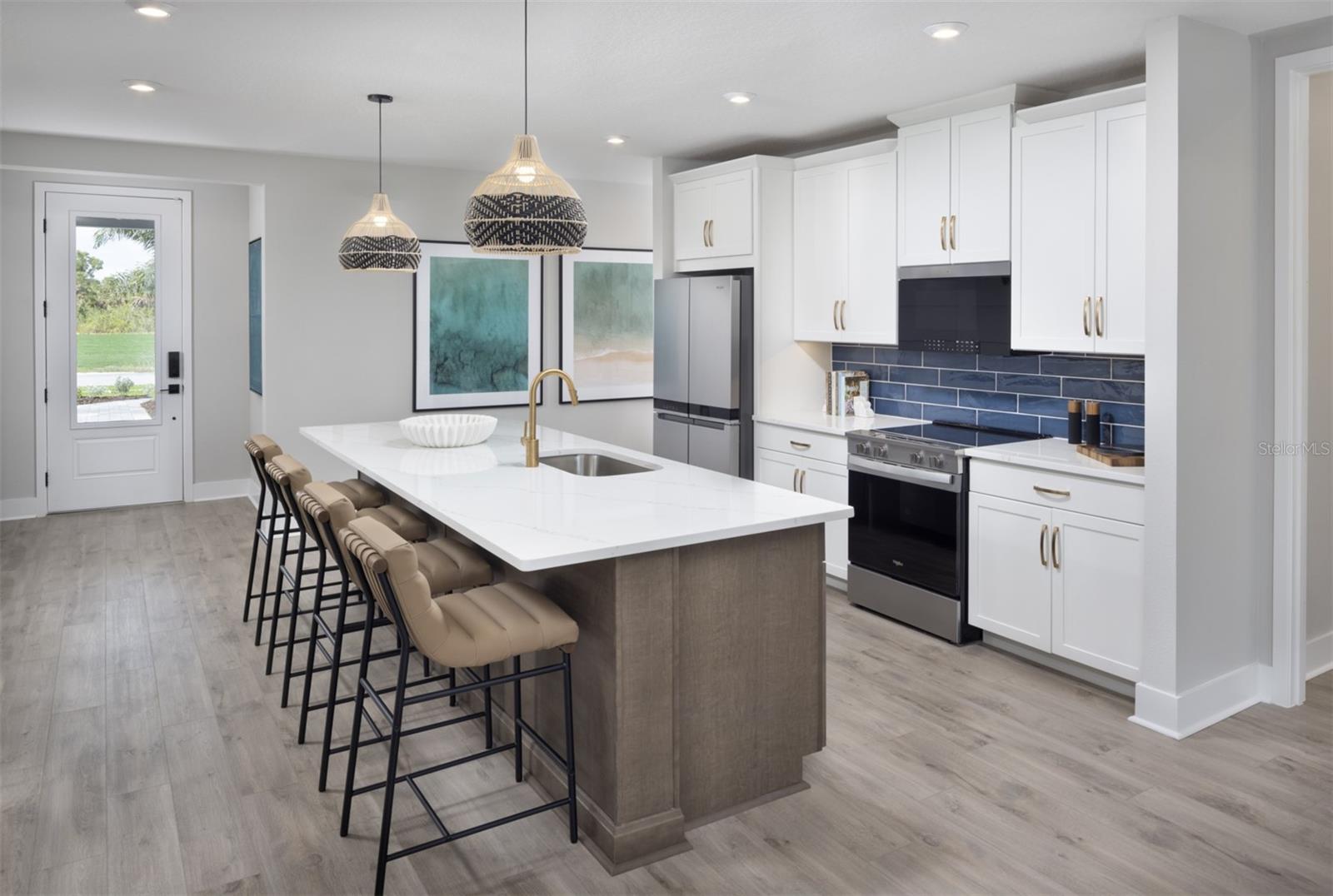 LAKESPUR AT WELLEN PARK - Residential