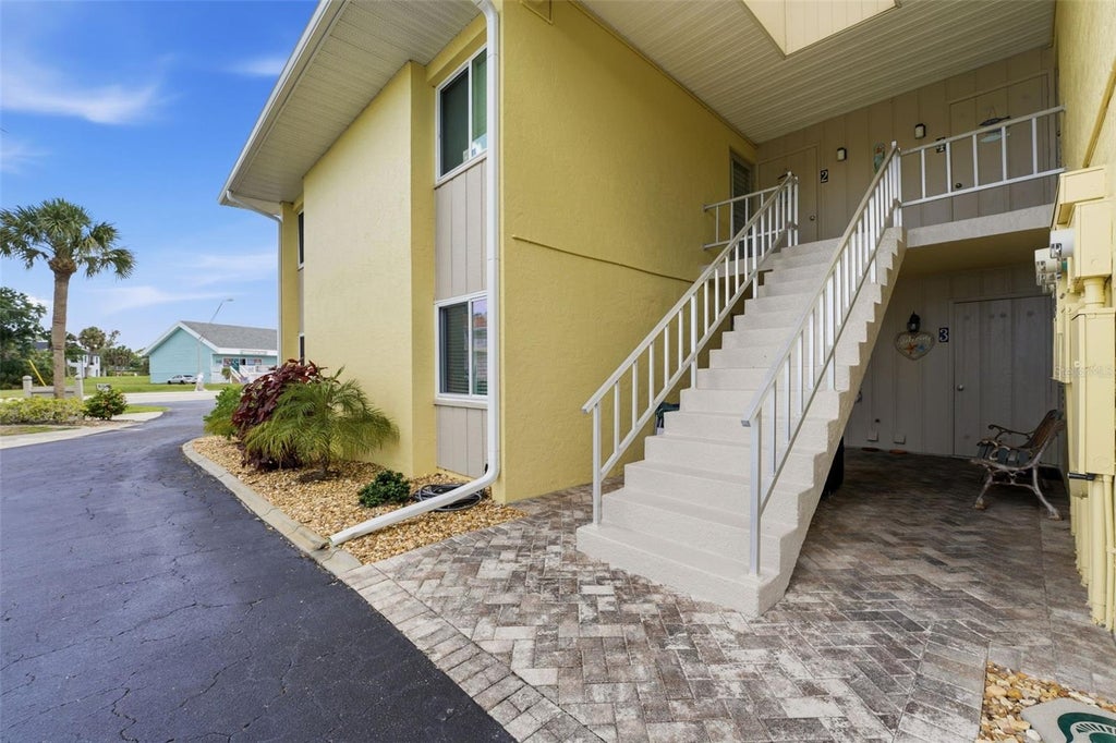 Photo of 101 Louella Lane #2, Nokomis, FL 34275 (MLS # TB8523162)