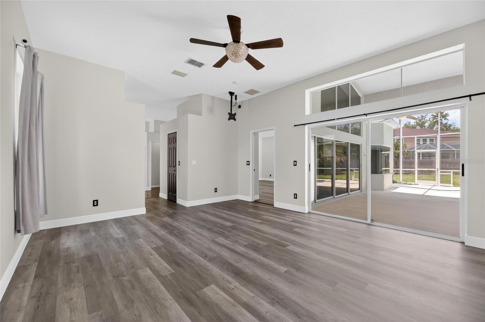TAMPA PALMS AREA 2 5C UNIT 2A - Residential