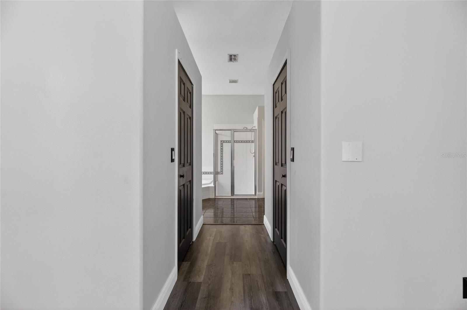 TAMPA PALMS AREA 2 5C UNIT 2A - Residential