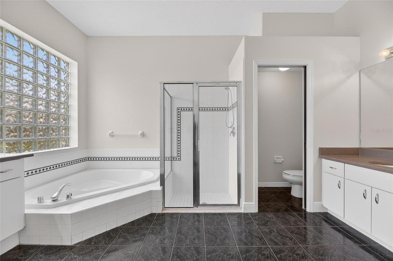 TAMPA PALMS AREA 2 5C UNIT 2A - Residential