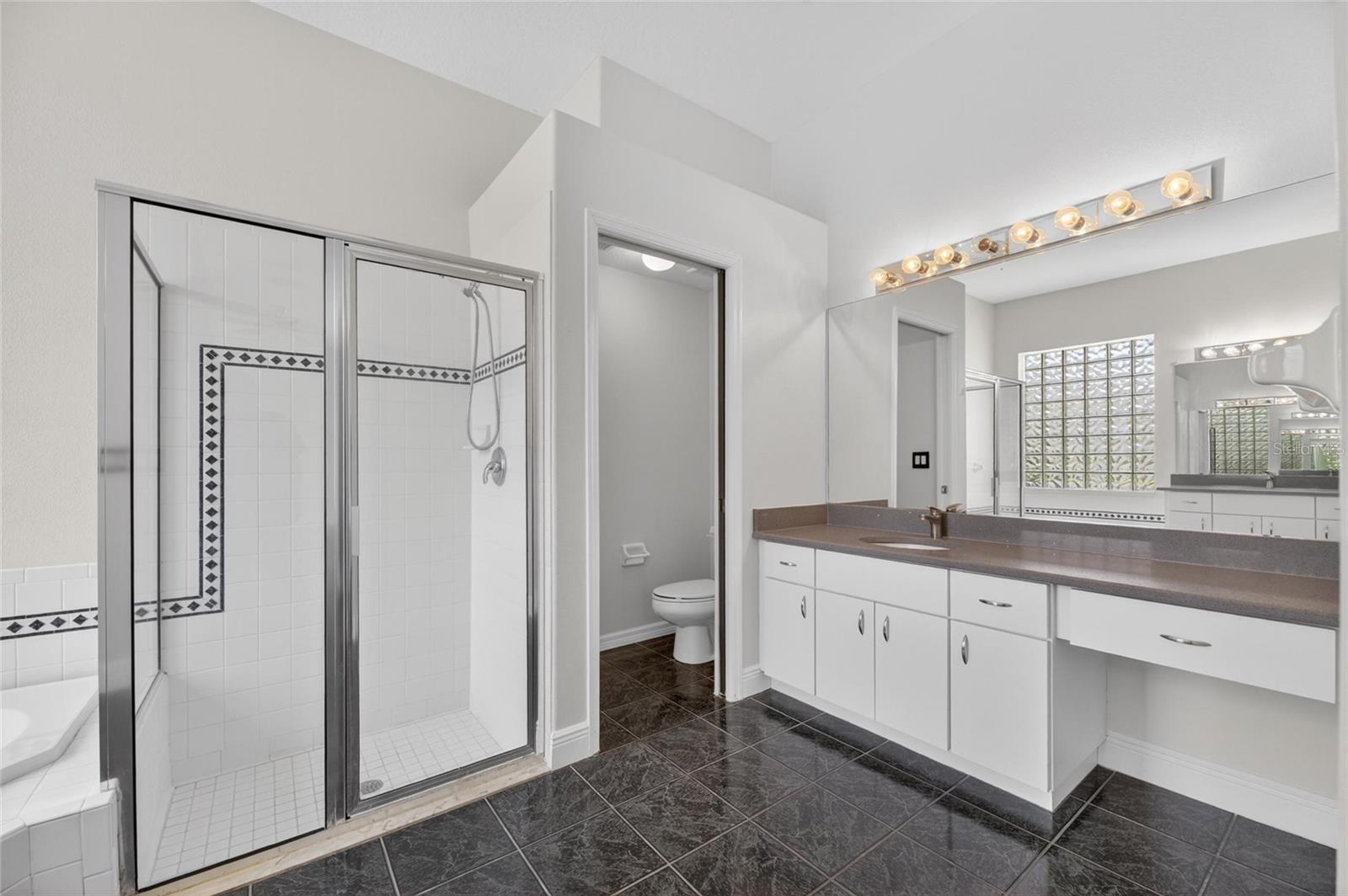 TAMPA PALMS AREA 2 5C UNIT 2A - Residential