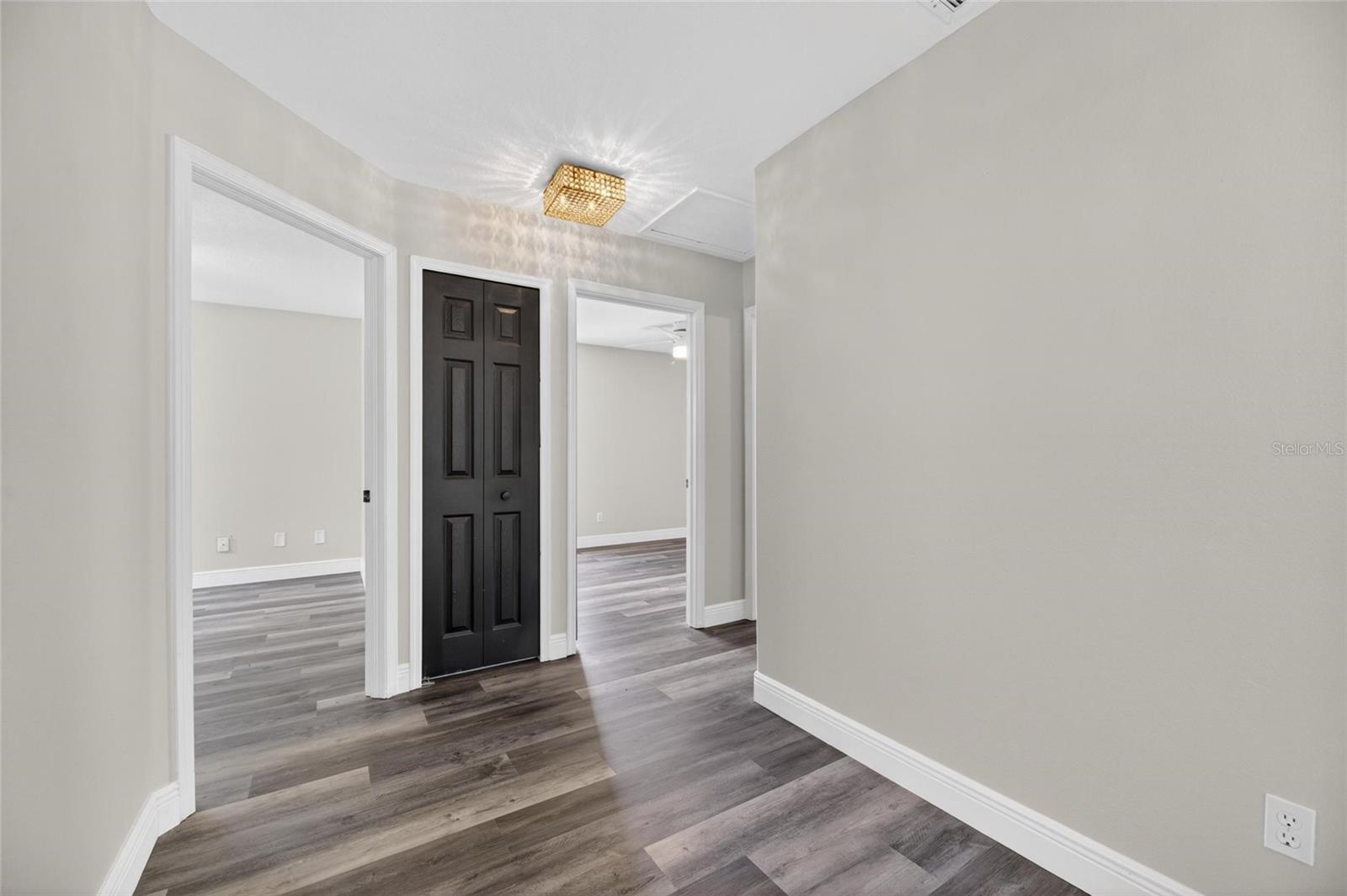 TAMPA PALMS AREA 2 5C UNIT 2A - Residential