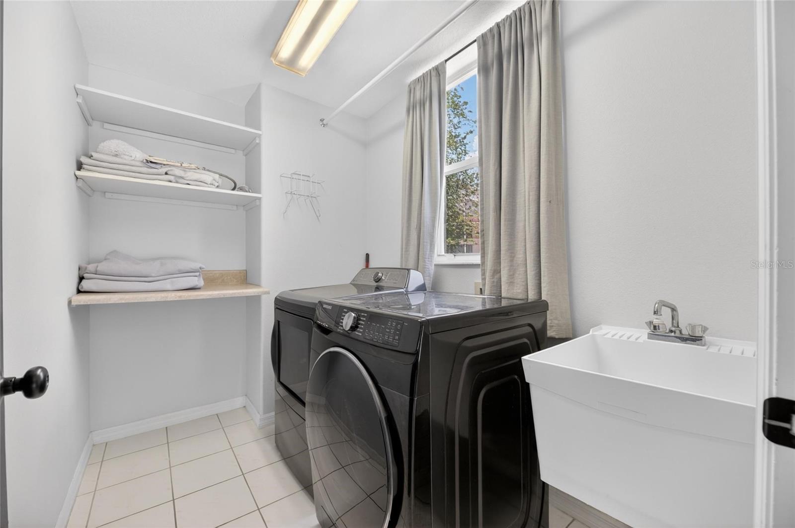 TAMPA PALMS AREA 2 5C UNIT 2A - Residential