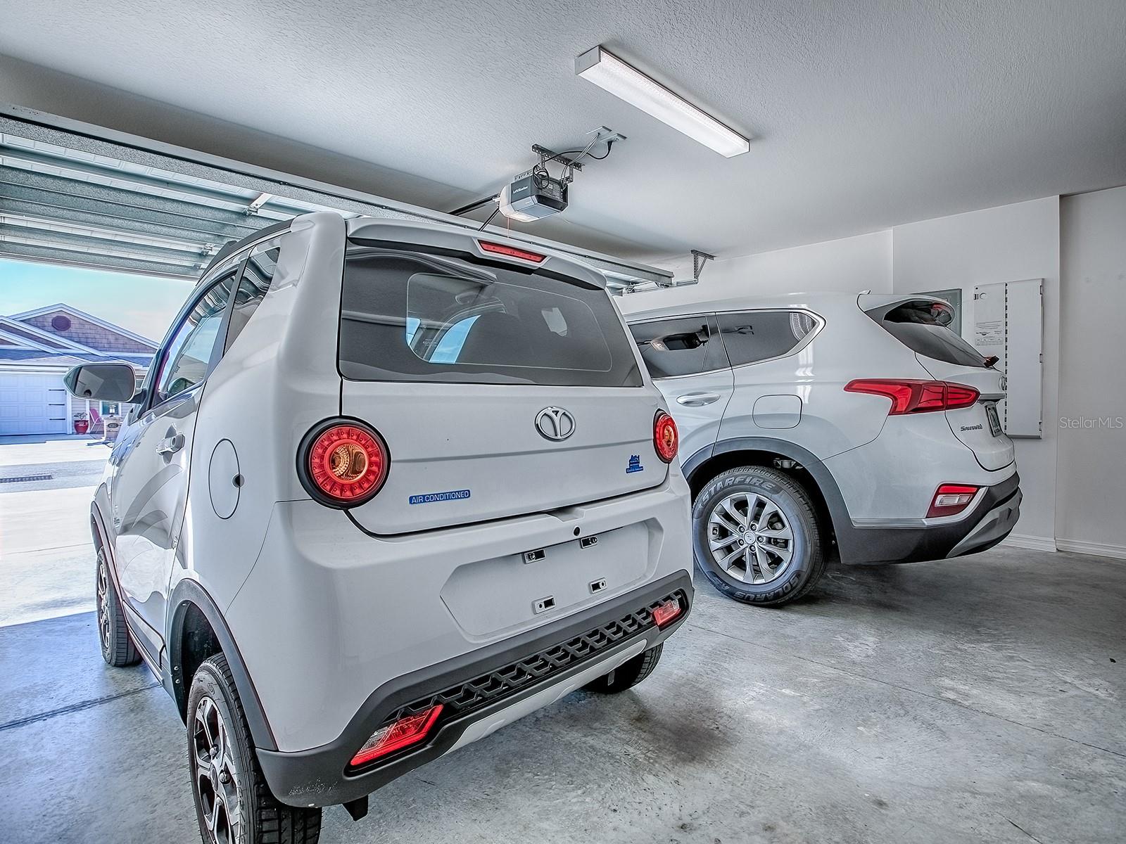 THE VILLAGES/SOUTHERN OAKS UN #130 - Residential