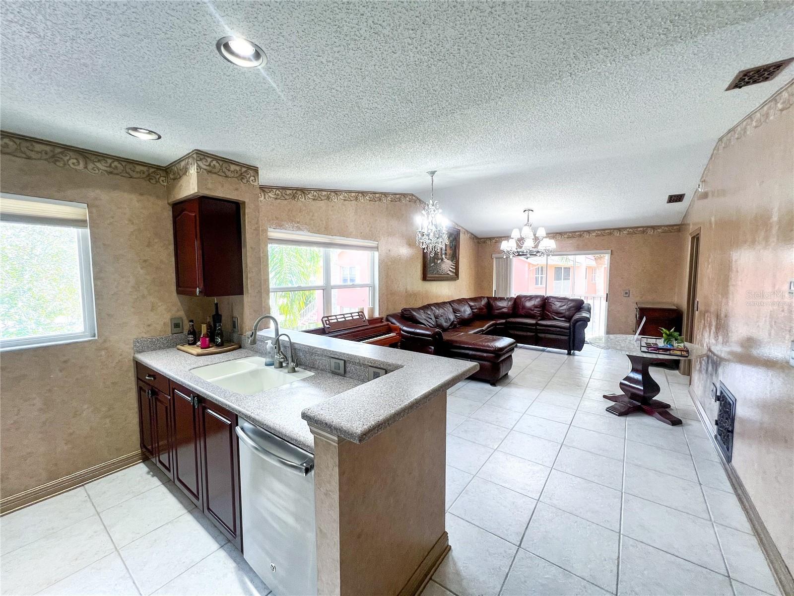 MAGNOLIA PLACE - Residential