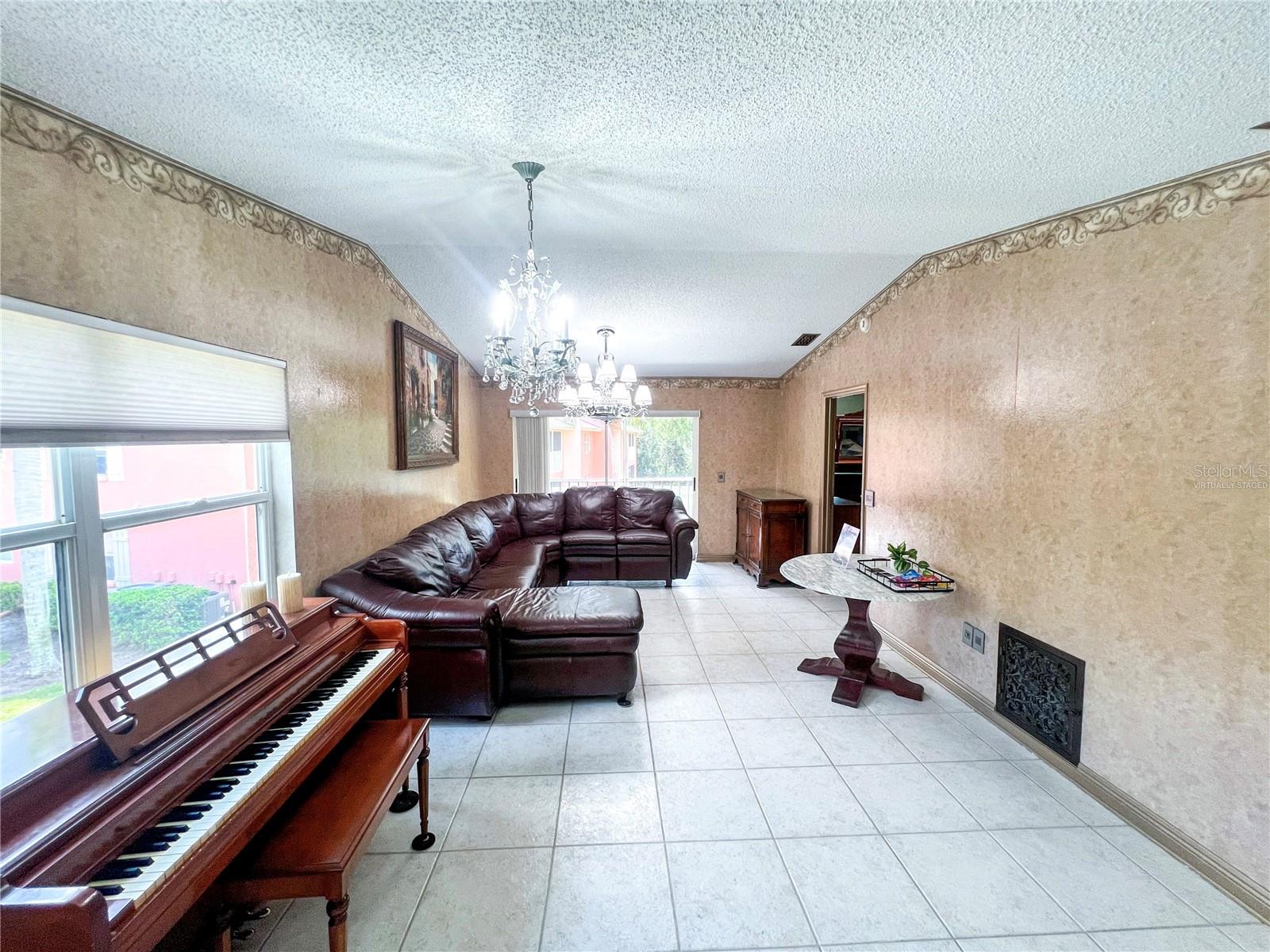 MAGNOLIA PLACE - Residential