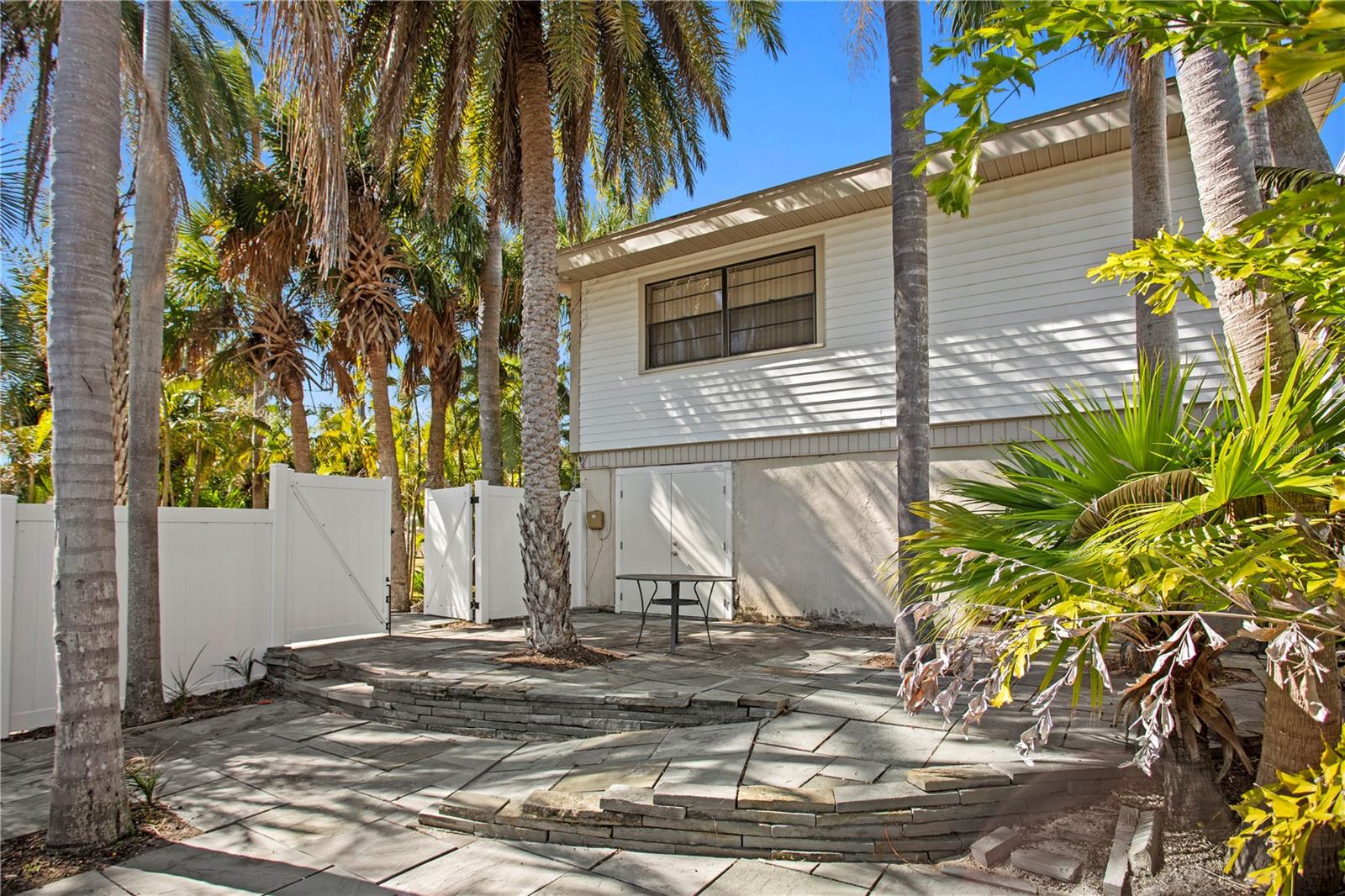 GEORGILAS SUB-REPLAT OF BLK 19 MANDALAY - Residential