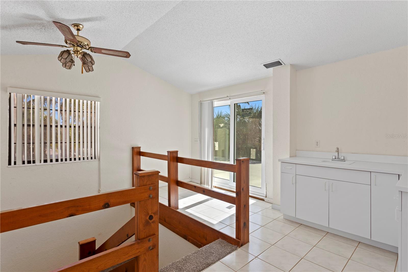 GEORGILAS SUB-REPLAT OF BLK 19 MANDALAY - Residential