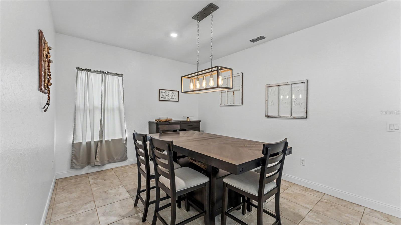 4129 TIMBER VALLEY WAY