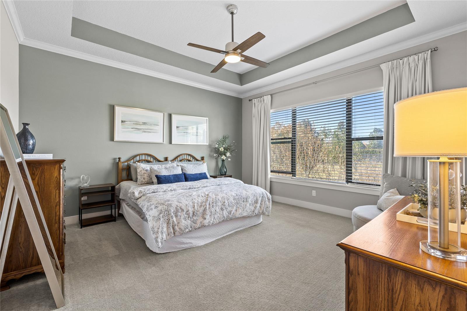 HEATHROW COUNTRY ESTATE - Residential