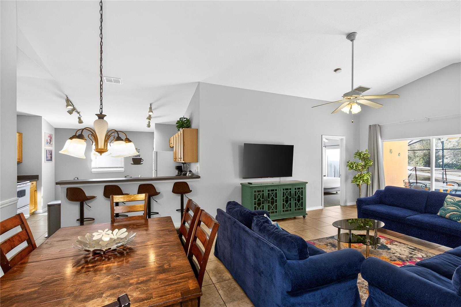 SANDY RIDGE - Residential