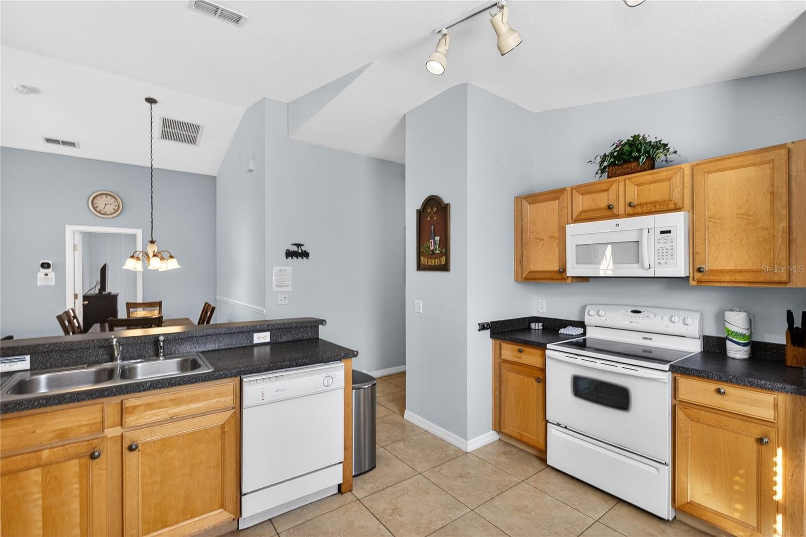 SANDY RIDGE - Residential